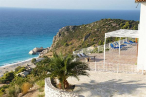 Villa Margaux Kathisma, Breathtaking VIEWS & Unforgettable SUNSETS - Minutes from Most Iconic BEACH
